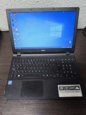 Acer Aspire ES15 (Celeron N3060)