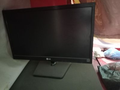 Monitor LG 19lik holati alo