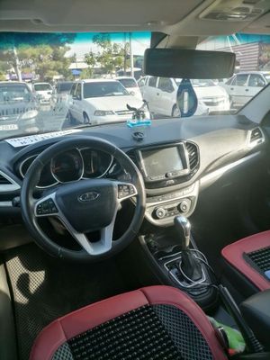Lada Vesta Cross