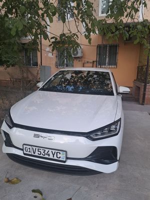 Продаётся BYD E2