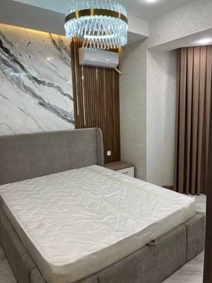 Алайский рынк новастройка 1*2 ком 7 этаж 8 этажка все ест фото реално