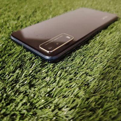 Vivo V2027 sotiladi