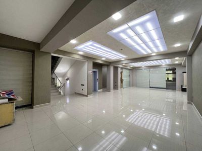 Аренда офиса в бизнес центре 530 м2+Парковка, Ор-р метро Ойбек