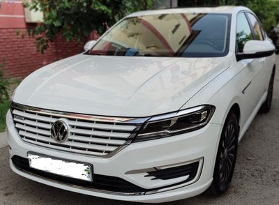 Срочно!!! Volkswagen e-lavida электромобиль