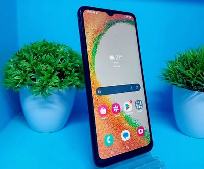 Samsung A 04 S telefoni sotiladi