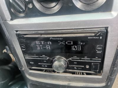 Pioneer fh-s705bt