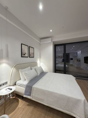For Rent: Studio Apartment in U-Tower, Druzhba Narodov