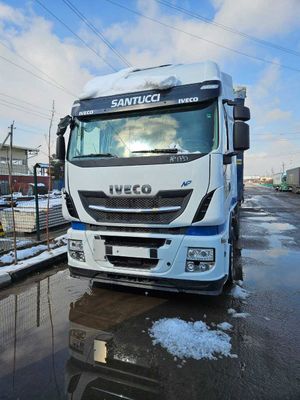 IVECO Фургон тягач