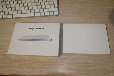 Продается Trackpad 2 белый