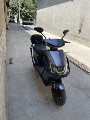 ArkMoto skuter elektromoto