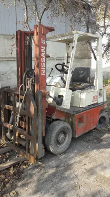 Автопогрузчик Nissan Кара толкач