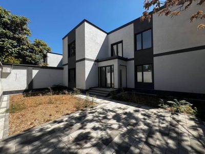 Продаётся коттедж,2,7 сотки,коробка,Дурмень,Кибрайский р-н,от ТТЗ 1 км