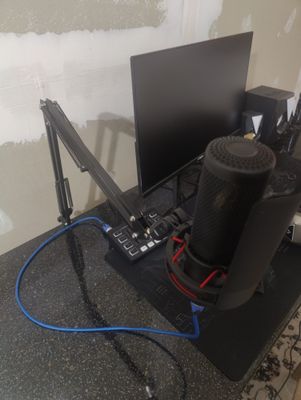 Mikrofon hyperx procasd+miksher fifine