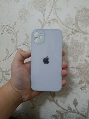 На iPhone 11 чехлы