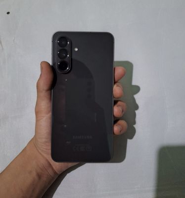 Samsung A56 8/128gb