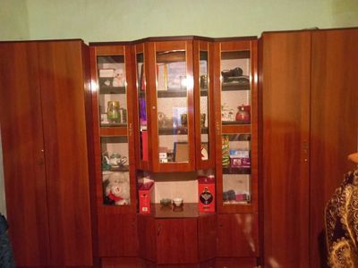 Stenka garnitur, 3,5 metr. Alohida bo'lib o'rnatsa ham boladi