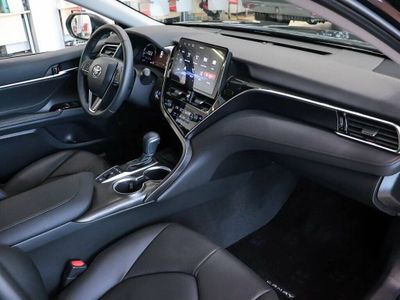 Camry 2023 Toshkenta tayor yengidag Tayota zoʻr holati kiraska t