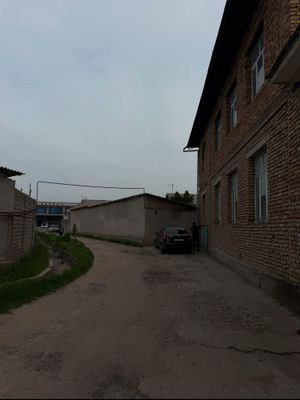 уй сотилад срочно