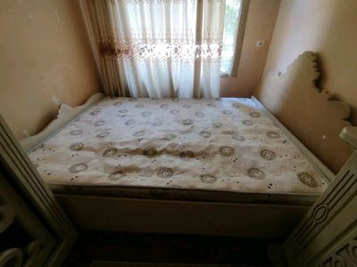Krovat va shkaf 300$