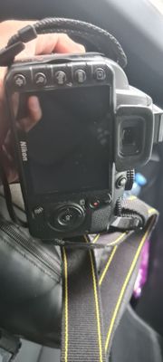 Nikon D3100 состояние идеальное