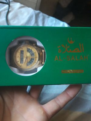 soat sotiladi narxi 50$ kami bor
