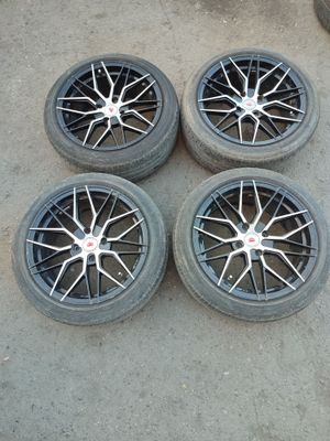 Vossen r17 diska balon holati yaxshi 4/114