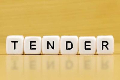Broker tender auksion