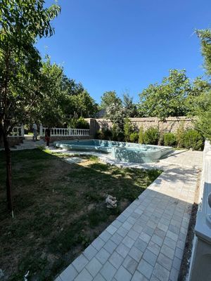Продажа дачи Бустонлыкский район Ор-р Сижжак 13+12 соток 6 комн