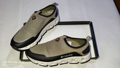 Columbia (USA) - легкие летние кроссовки р.42