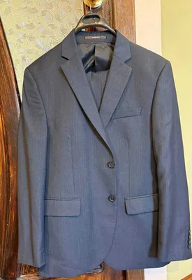 Костюм мужской классика Турция б/у (44-46 размер)