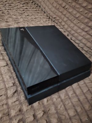 Ps4 fat 2 tb sotiladi