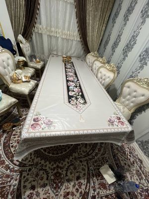 Srochna sotiladi xolati zor 350$ 10 talik stol stu