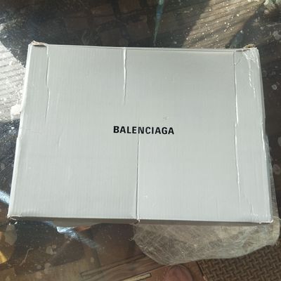 BALENCIAGA runner graffiti in brown