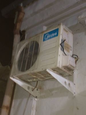 Midea 18тали кондитсионер,ишлиди,безинвертор,холати ортача,нархи 1.650