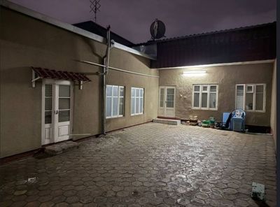 Продаётся дом в центре Бухары