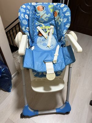 Детский стульчик для кормления