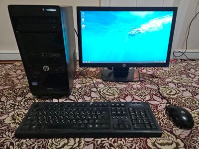 HP stol kompyuteri komplekti
