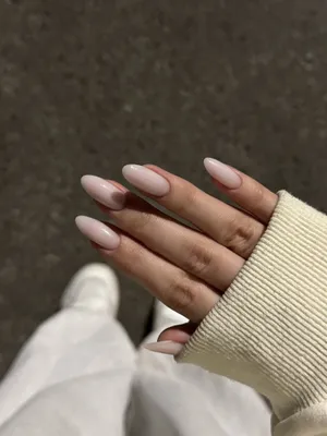 Нужна модель на маникюр