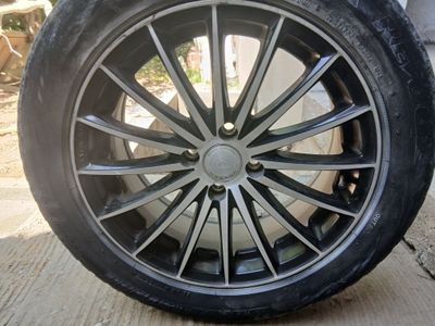 Diska sotladi r 16 aybi yoq