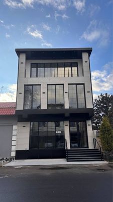 ПРОДАЁТСЯ ЗДАНИЕ ! м.Ойбек 4х(этаж) - 500м2 (Под любой бизнес)