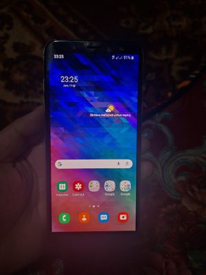 Samsung a 6 sotiladi