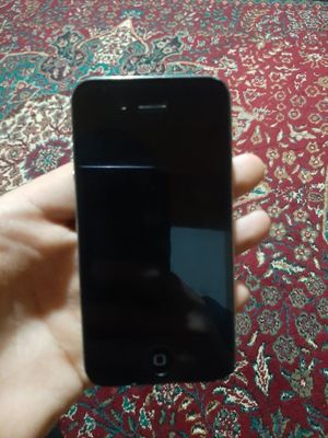 Iphone 4s sotiladi