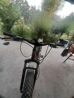 Velosiped 500minga sotiladi bitter qol tormozi ishlamedi ...