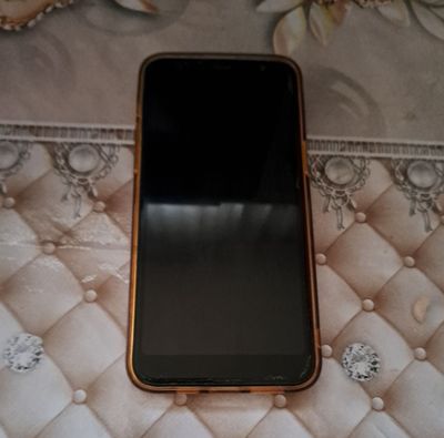 Продаётся SamsungJ6+