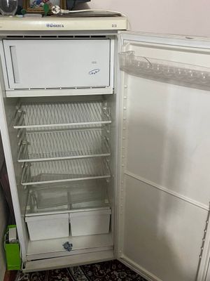 Продается холодильник в отличном состоянии!!!