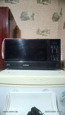 Mikrovolnovka samsung