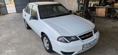 Chevrolet nexia 2 dons