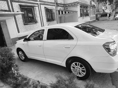 Автомобиль Chevrolet Cobalt