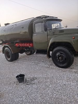 Zil 130 avtosisterna