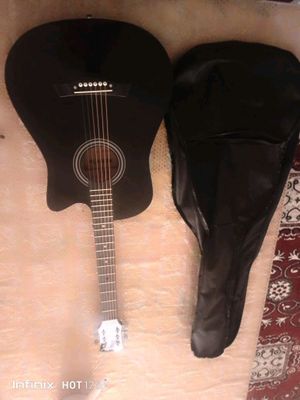 yangi gitara iwlatilmagan